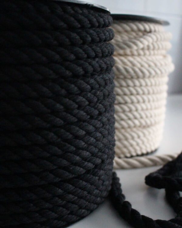 virve sukta medvilnine rankenoms scaled - Siulų dama - siūlai mezgėjoms megzti kojines megztinius šalikus šalikas megztinis siūlų parduotuvė pigiausi siūlai geriausi pasiūlymai nemokama registracija - Siūlų Dama Siūlų pasaulis https://siuludama.lt VRV-medvilnine-sukta