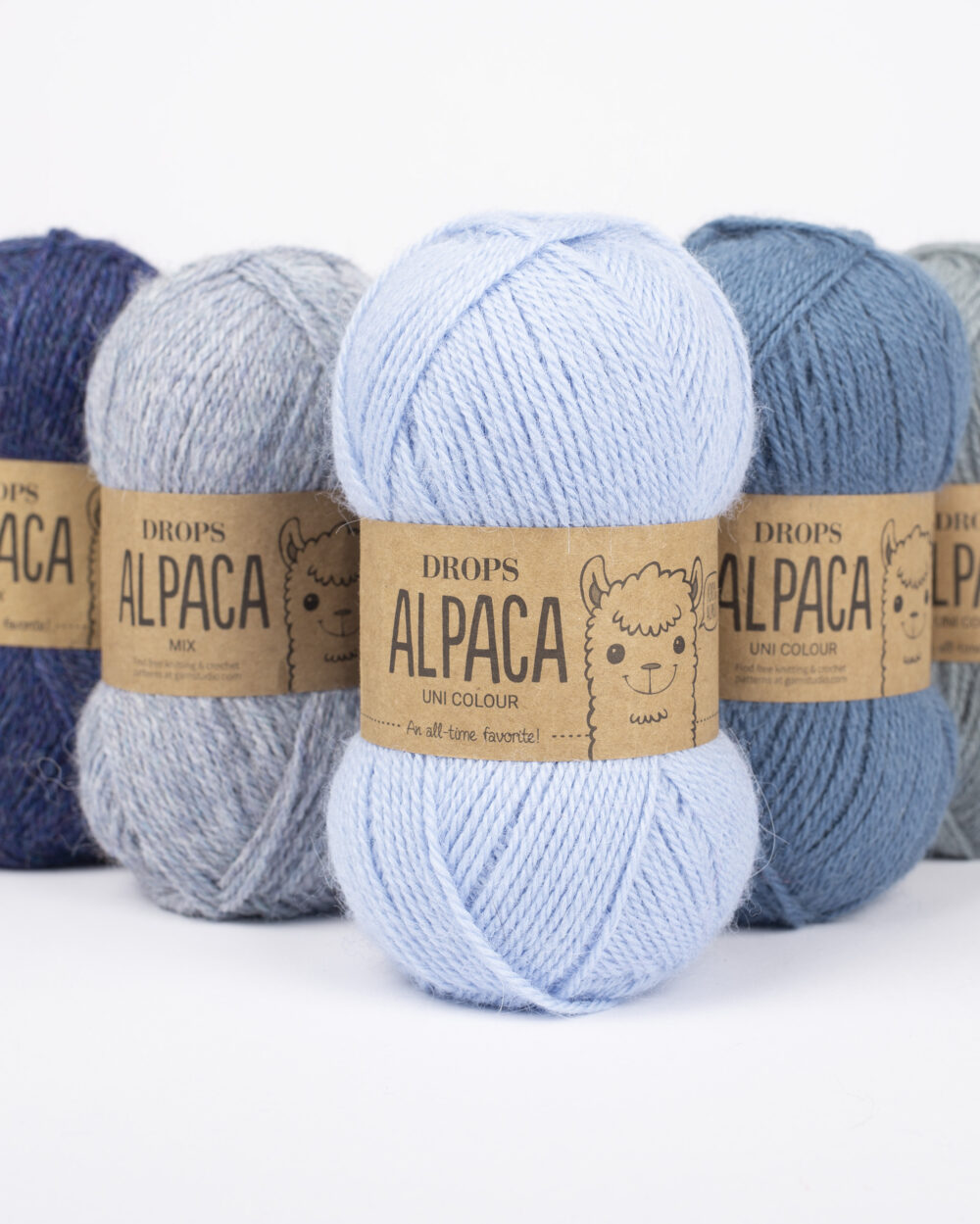 Drops Alpaca mezgimo siulai - alpakos siulai - ploni siulai - naturalios sudeties siulai siulai kudikiams, vaikams - siulai naujagimiui - naujagimio megztoms kojinems - ekologiski siulai - svelnus alpakos vilnos siulai - zieminiai siulai - siuludama - melyni alpakos siulai