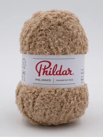 PHIL DOUCE - Siulų dama - siūlai mezgėjoms megzti kojines megztinius šalikus šalikas megztinis siūlų parduotuvė pigiausi siūlai geriausi pasiūlymai nemokama registracija - Siūlų Dama Siūlų pasaulis https://siuludama.lt Phildar <strong>Sudėtis</strong>: 100 % poliesteris <strong>Svoris/ilgis</strong>: 50 g apie 86 m <strong>Rekomenduojamas virbalų dydis</strong>: 5.00 mm <strong>Priežiūra</strong>: skalbti rankomis arba galima skalbti mašinoje atsargiu ręžimu, nelyginti PHL-douce