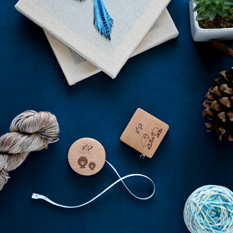 round tape measure 1 2 - Siulų dama - siūlai mezgėjoms megzti kojines megztinius šalikus šalikas megztinis siūlų parduotuvė pigiausi siūlai geriausi pasiūlymai nemokama registracija - Siūlų Dama Siūlų pasaulis https://siuludama.lt KnitPro 11293