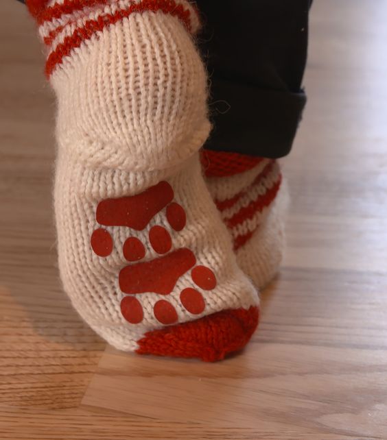 abs regia latekso lipdukai kojinems - Siulų dama - siūlai mezgėjoms megzti kojines megztinius šalikus šalikas megztinis siūlų parduotuvė pigiausi siūlai geriausi pasiūlymai nemokama registracija - Siūlų Dama Siūlų pasaulis https://siuludama.lt ABS-pedutes