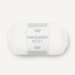 Mandarin Petite Sandnes Garn mezgimo siulai - medvilniniai siulai - siulai vasarai - siulu dama - siulu mazgas - vasariniai siulai - minksta medvilne siulai megzti nerti - siulai krikstynu suknelei