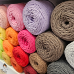 yarnart macrame cotton siulu dama virvele nerimui makrame medvilnes juostele nerimui rankiniems krepsiams interjero detalems padekliukams nerti pufams kilimėliams