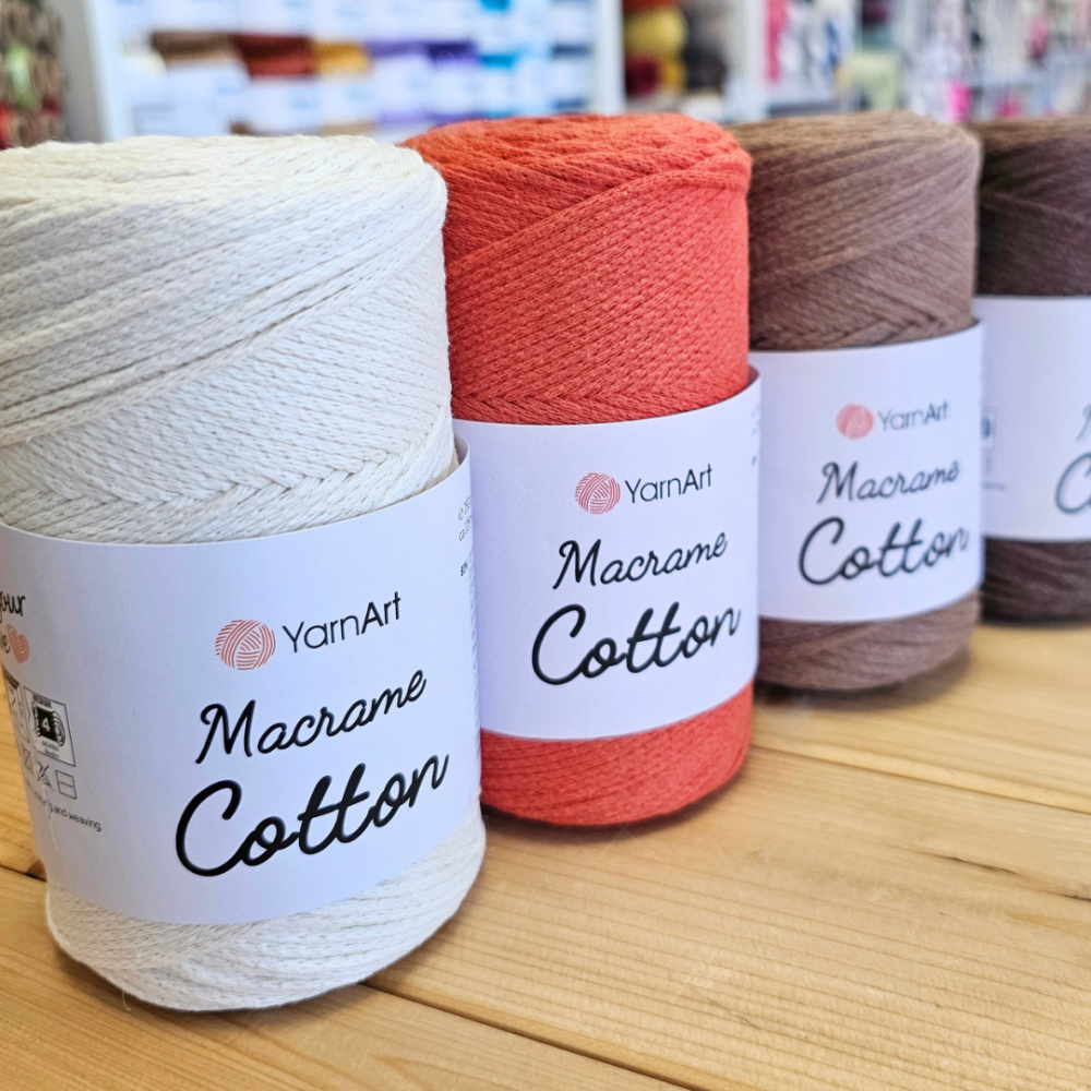 yarnart macrame cotton siulu dama virvele nerimui makrame medvilnes juostele nerimui rankiniems krepsiams interjero detalems padekliukams nerti pufams kilimėliams