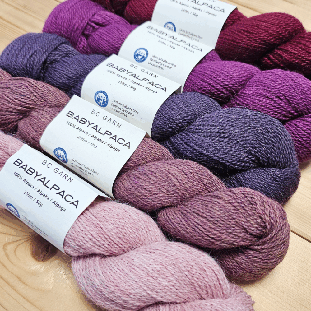 BC Garn BabyAlpaca 100% jaukikliu alpakos vilnos siulai ploni siulai mezgimui mezgimo siulai naturalus sulai kokybiska vulna ekologiska alpacos vilna RAS Siulu dama siulai vaikams megztukams skaroms kepurems