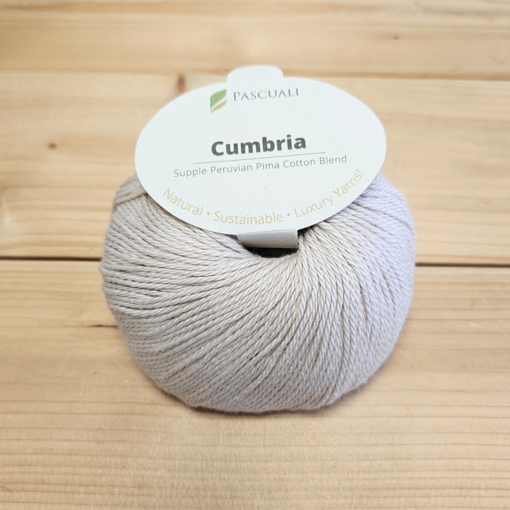Pascuali Cumbria 60% pima medvilnė 40 % bambuko viskozė liocelis pavasario vasaros mezgimo siūlai neturalus siulai ekologiski siulai prabangus siulai siulai su svytejimu blizgus siulai palaidinems vaikams kudikiams vyriskiems megztiniams Siulu dama Vokietija